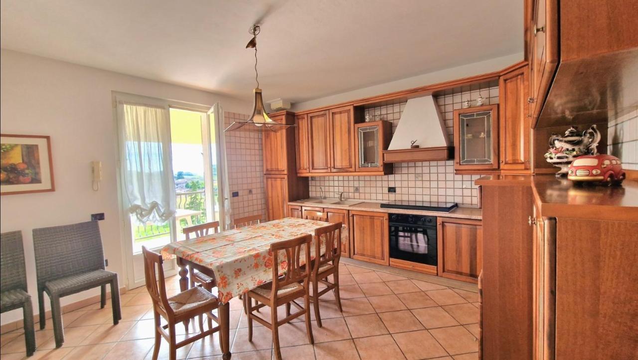 Ca' Degli Ulivi Apartment Caprino Veronese Phòng bức ảnh