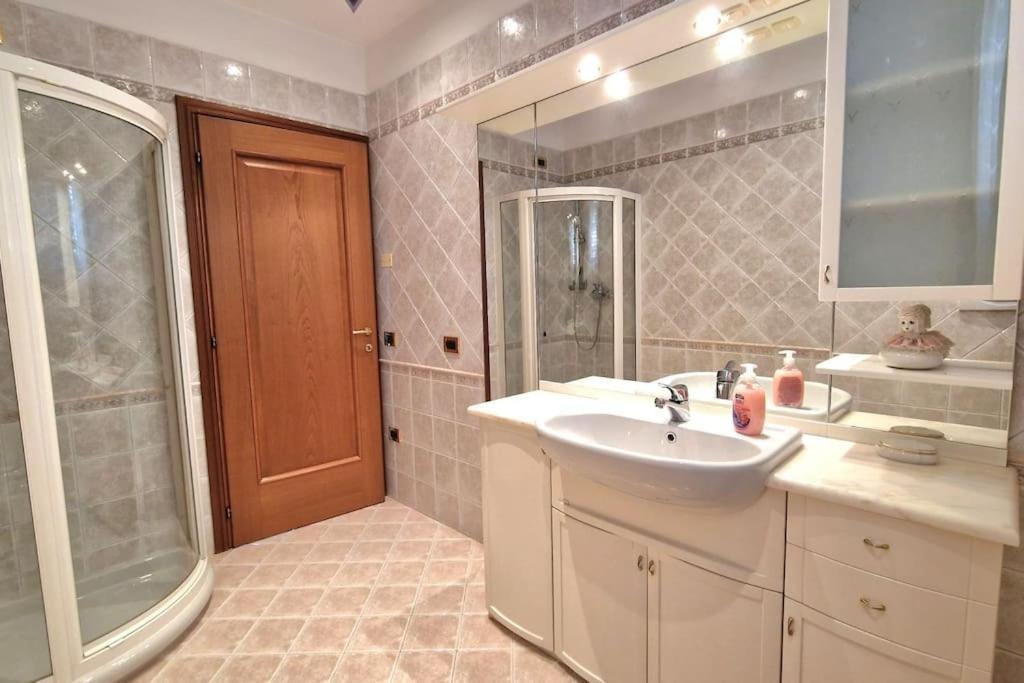 Ca' Degli Ulivi Apartment Caprino Veronese Ngoại thất bức ảnh